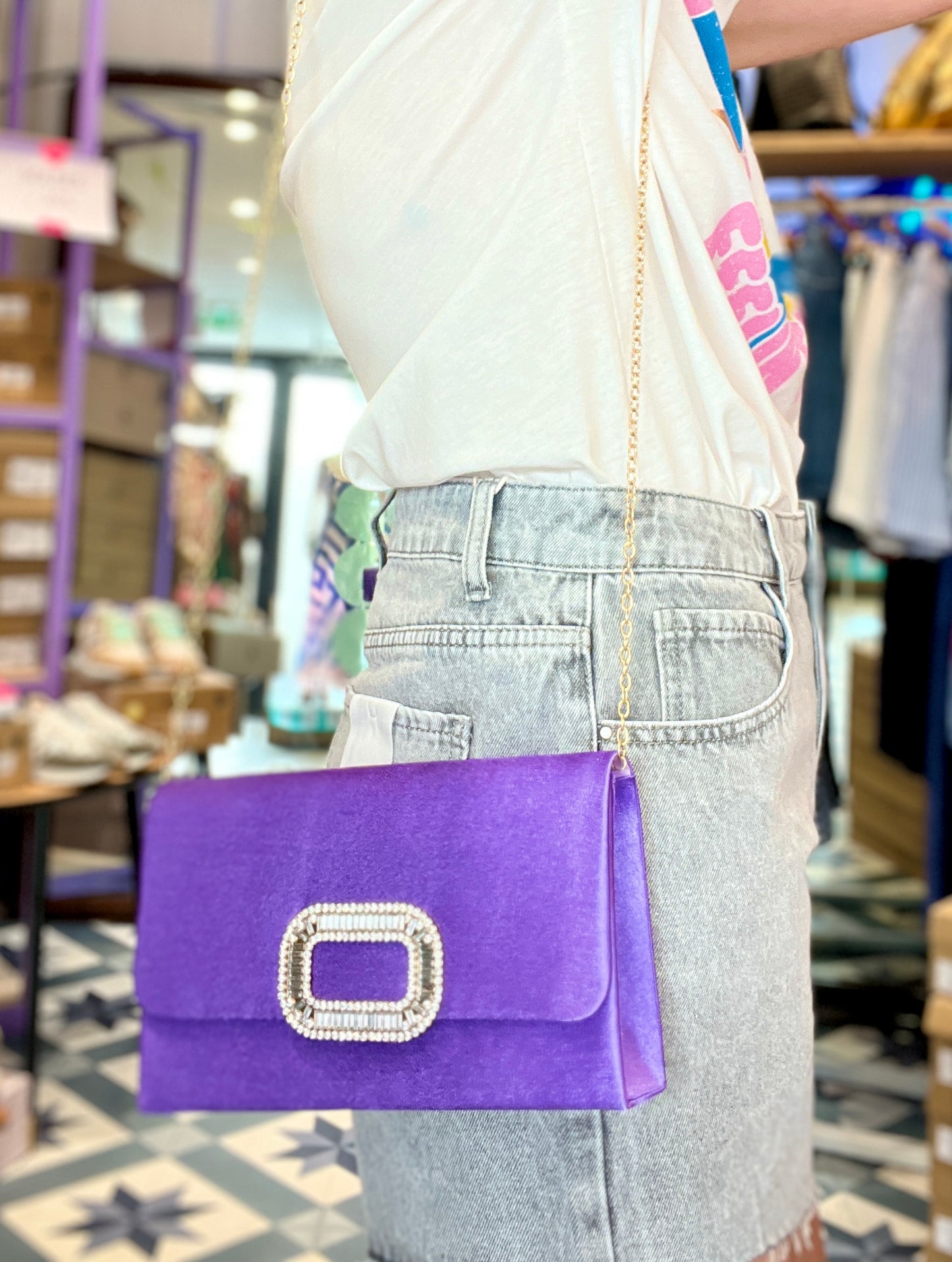 Pochette Rihanna violet